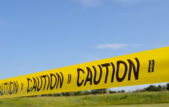 Man Dies After Falling Into Lake Michigan On Chicago South Side