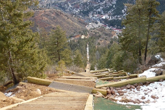 Manitou Incline Turns Deadly As Hiker Suffers Fatal Medical Emergency