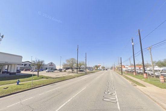Marshalls Muscles Into Merchants Park On North Shepherd
