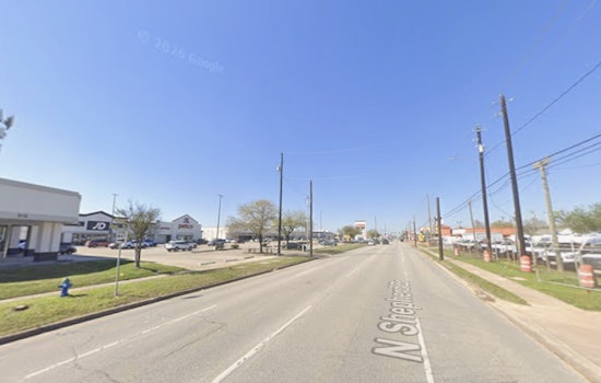 Marshalls Muscles Into Merchants Park On North Shepherd