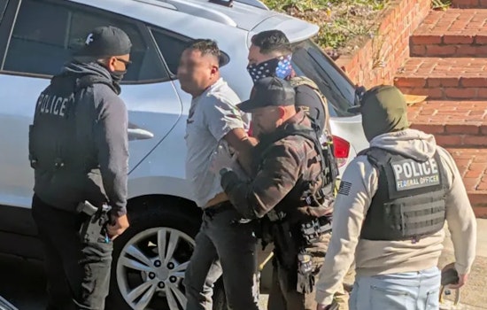 Masked Feds Snatch Driver in Glen Park Street Grab