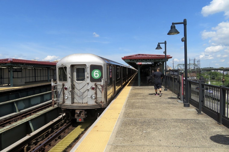 Masked Muggers Shank Teen On Bronx 6 Train In Late-Night Station Attack