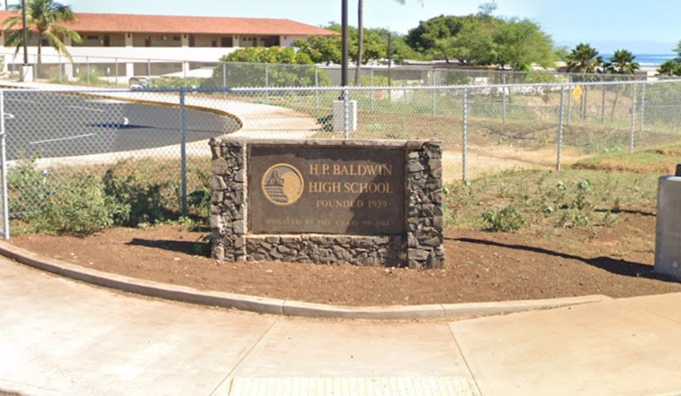 Maui Grads Take Back The Field As War Memorial Stadium Reopens For Big Weekend