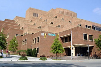 McCarthy Mania Hits Knoxville As UT Hauls In 18,000 Books