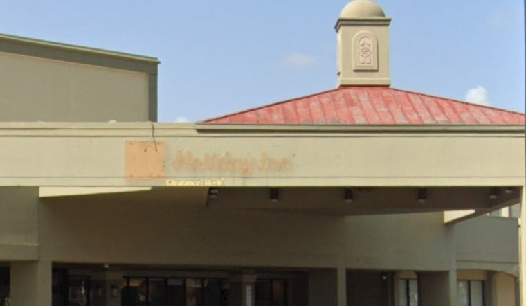 McCombs Sued Over Downtown San Antonio Hotel Lease