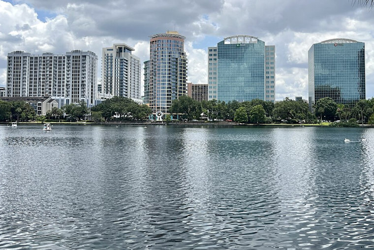 Memorial Day Sizzler: Orlando Swelters As Rip Currents Rage And Storms Loom