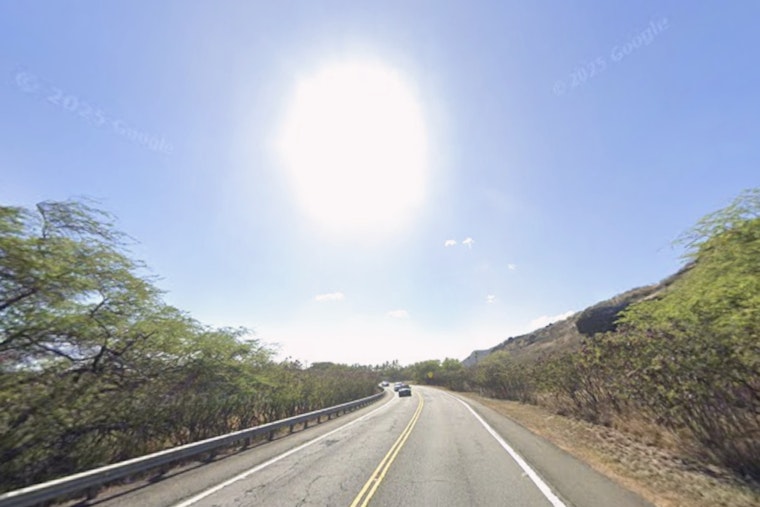 Memorial Day Trade Winds Rattle Honolulu While Sunshine Hangs On