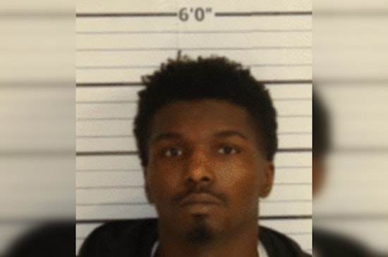 Memphis Driver Wrecks After 100 MPH Chase, Troopers Nab Stash