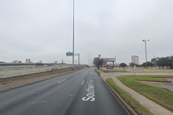 Mi Tienda Rolls Into Sharpstown As H‑E‑B Plots Third Houston Outpost