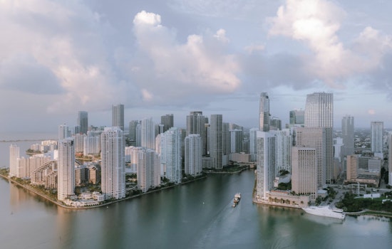 Miami Wakes In A Fog, Then Bakes In Weekend Heat Blast