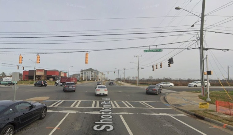 Midnight Crash At Steele Creek Intersection Leaves One Dead In Southwest Charlotte