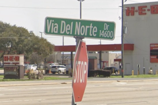 Midnight Highway 6 Mystery As Deputies Find Toddler Alone