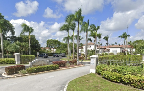 Midnight Smash-and-Grab Crew Ransacks Pembroke Park Apartment Lot