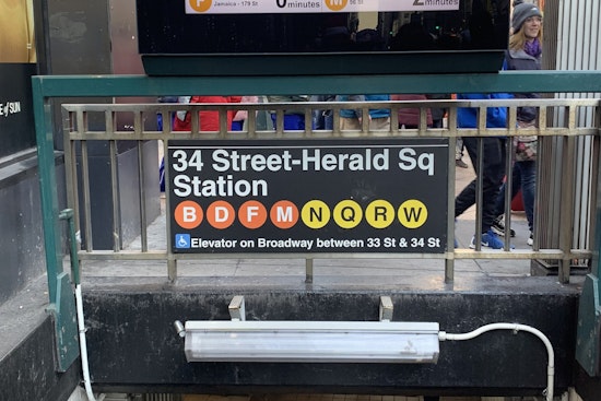 Midtown Midnight Subway Slashing Shocks Herald Square Commuters