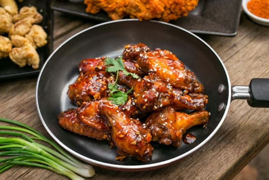 Midtown’s New Fry Fix, Seoul’s bb.q Chicken Hits Thomas Road