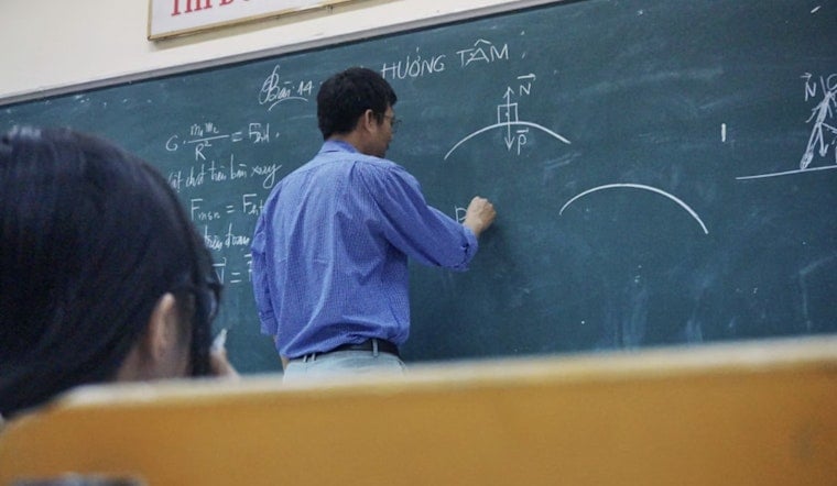 Miles’ Budget Bombshell Shakes Up Houston Teacher Paychecks