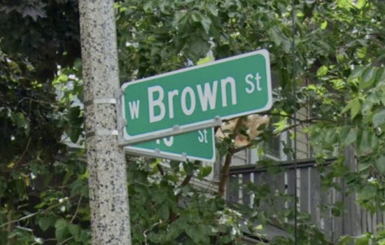 Milwaukee Block Tense As Detectives Swarm 40th And Brown
