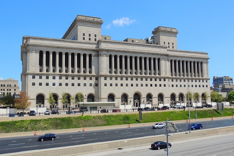 Milwaukee Favorite Press Seltzer Drowns In Debt As Court Puts Brand On Ice