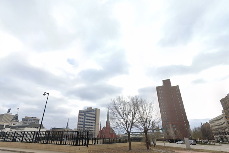 Milwaukee Starts Chilly, Then Cranks Up The Heat By Midweek