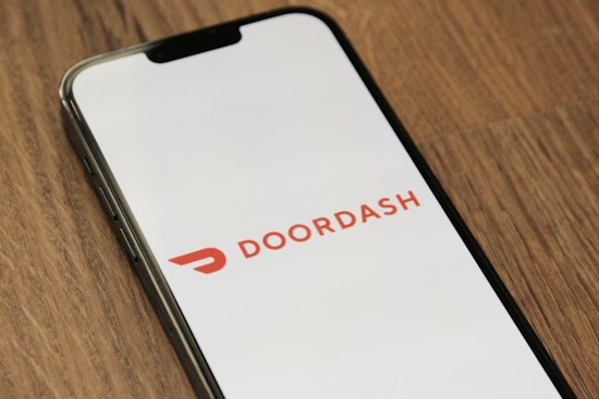 Milwaukee TikToker Flaunts AI DoorDash Scam, Stirs Online Uproar