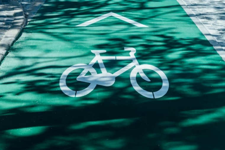 Mini-Roundabout Makeover: Bike Lanes Poised To Shake Up Cleveland’s Wade Park Ave