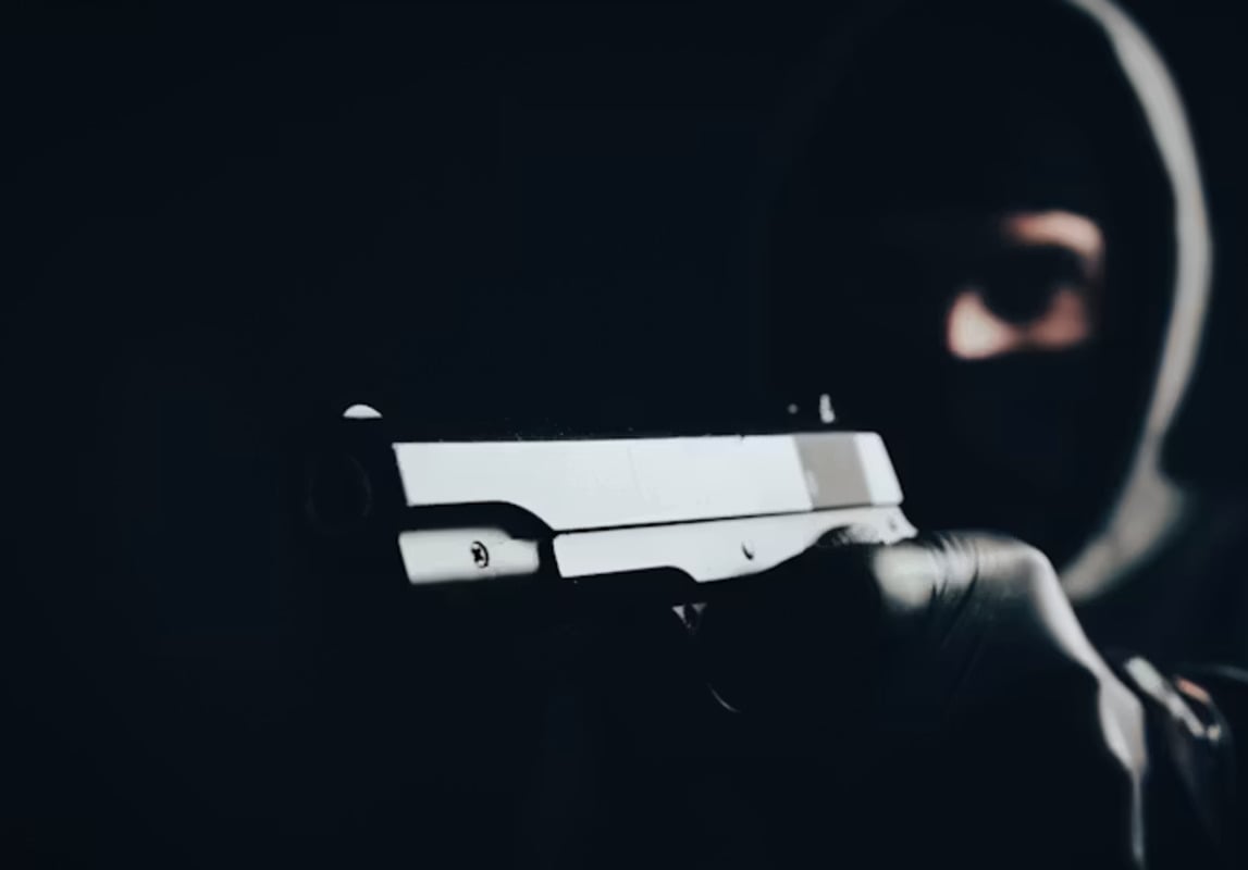 Minneapolis Man Shot After Confronting Trailer Thieves