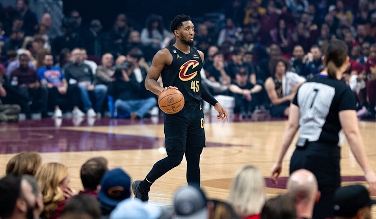 Mitchell Drops 43 As Cavs Torch Pistons To Tie Series In Cleveland