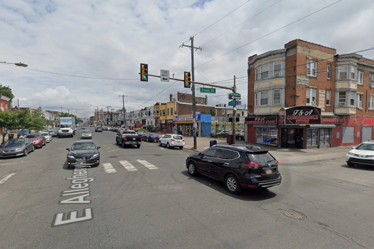 Mob Corners Kensington Delivery Rider, Stabs Him And Steals E‑Bike