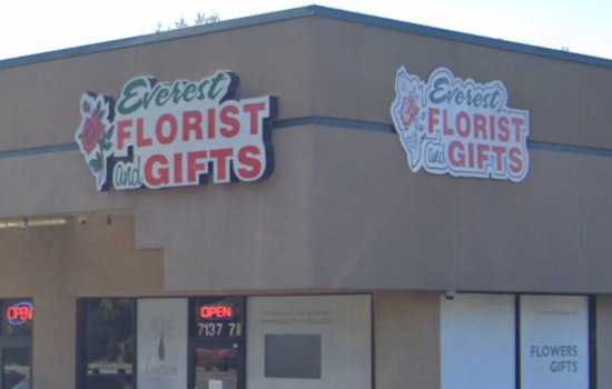 Mother’s Day Heist, Thieves Trash 24-Hour Flower Kiosk At North Highlands Shop
