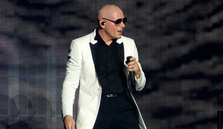 Mr. Worldwide Storms Chula Vista With 'I'm Back' Tour Blowout