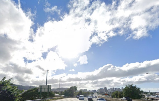 Muggy Honolulu Swelters as Trade Winds Take a Break