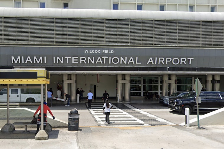 Mystery Bag Triggers Miami Airport Chaos as Bomb Squad Shuts Down Terminals