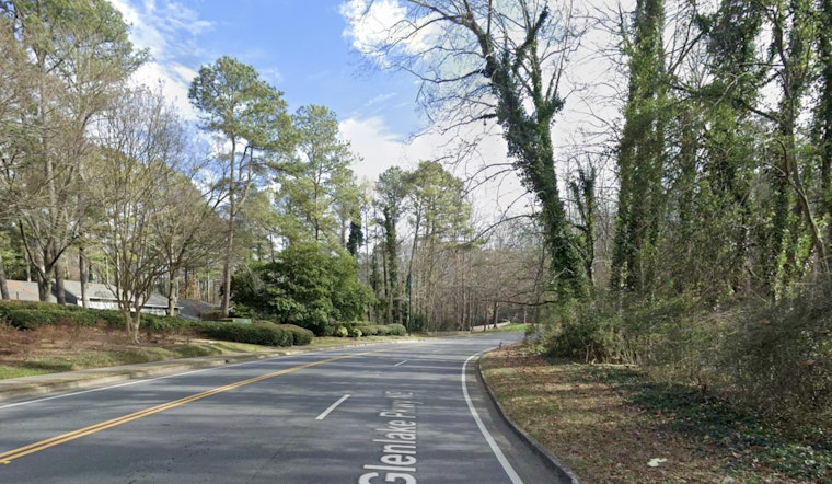 Mystery Police Sweep Turns Glenlake Parkway Into No-Go Zone