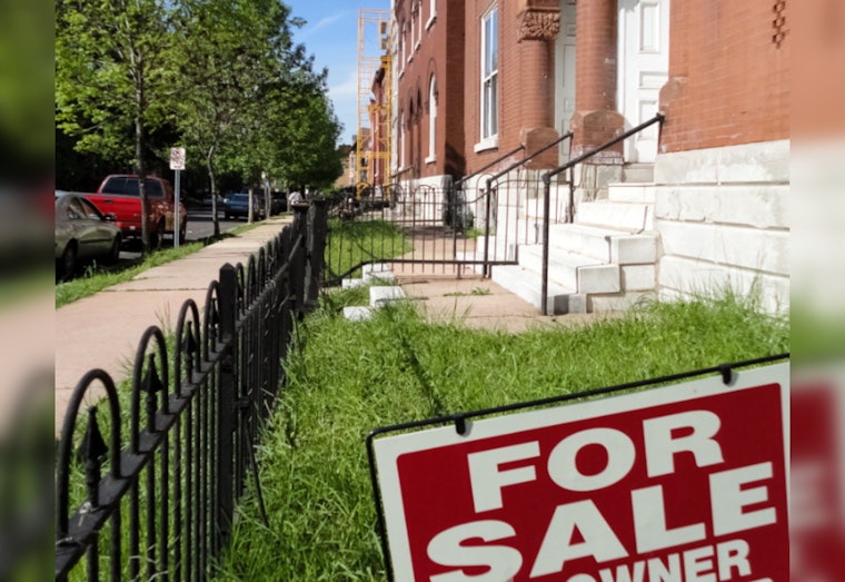 Naperville And Chicago Suburbs Land $400K Home Deals