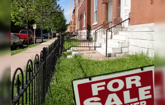 Naperville And Chicago Suburbs Land $400K Home Deals