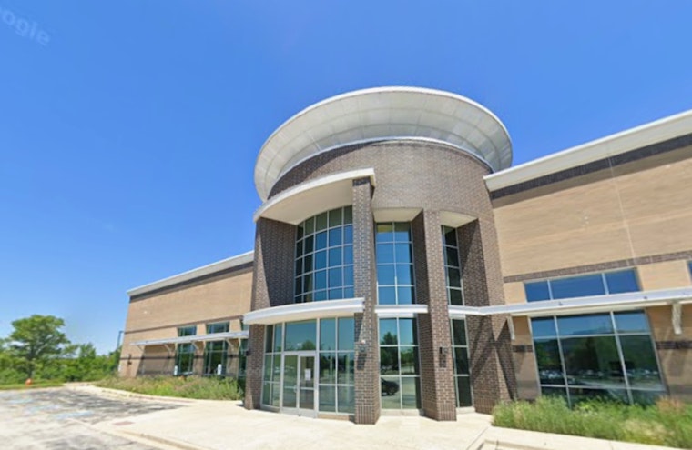 Naperville Former LA Fitness Sells To Advocate For $23M