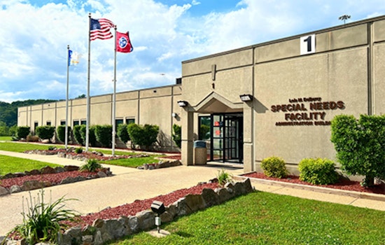 Nashville Prison Medic Busted After Bag Check at DeBerry Gate
