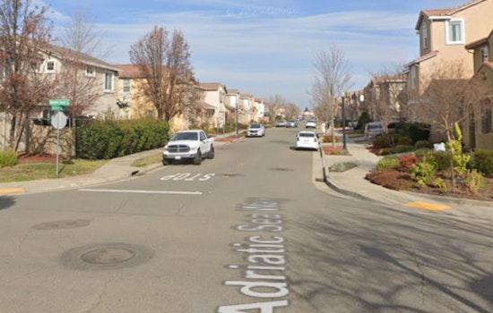 Natomas Neighbor Wrestles Gun From Daylight Robber on Adriatic Sea Way