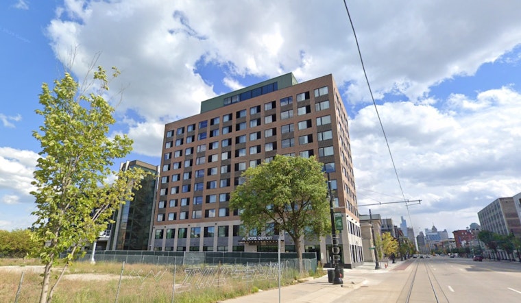 New Brush Park Rooftop Topa Brings Sky-High Sips To AC Hotel