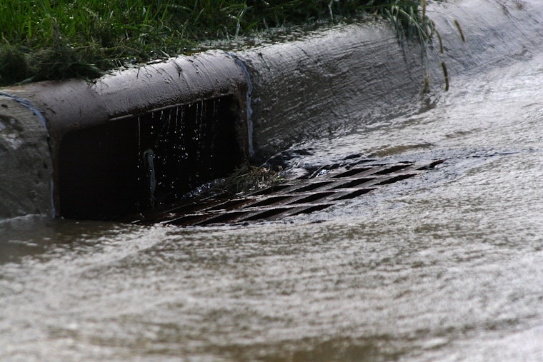 New Orleans Drainage Shakeup Soaks Small Homes While Mansions Catch A Break