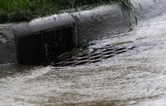 New Orleans Drainage Shakeup Soaks Small Homes While Mansions Catch A Break