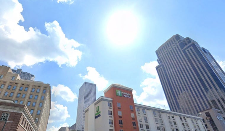 New Orleans Soaks Up Sunshine Before Midweek Storm Parade