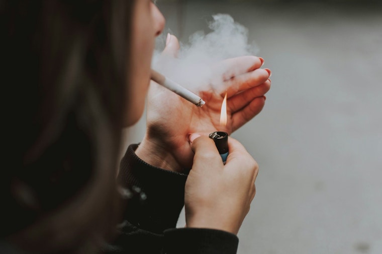 Newport Beach Cracks Down on Smoke Shops Circling Schools
