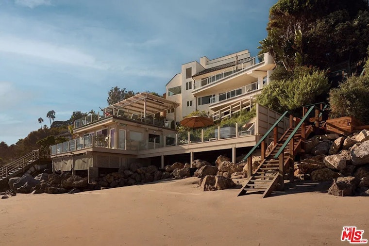 NHL Great Puts Malibu Paradise Cove Beachfront Fantasy Back Up For Nearly $60 Million
