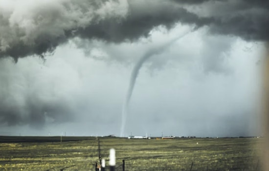 Normandy Park Sky Show Brief Funnel Cloud Stuns South Seattle