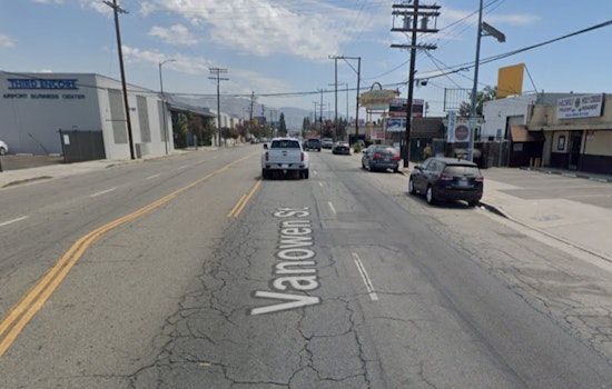 North Hollywood Structure Fire Knocked Down On Vanowen St