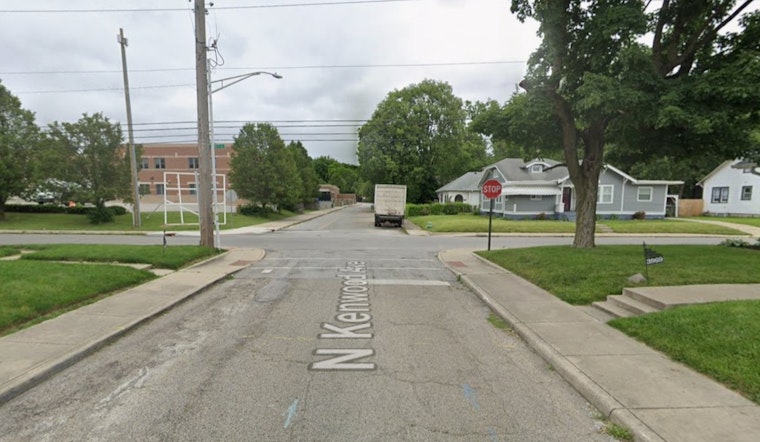North Side Sinkhole So Big The Neighbor Is Playing Traffic Cop
