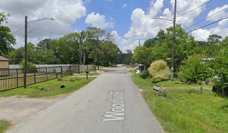 Northeast Houston Block Rattled as Woman Found Dead at Woodlyn Road Doorway