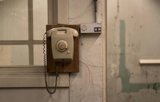 NYC Races to Lock In Rikers Phone Deal as AI Spying Fears Boil Over