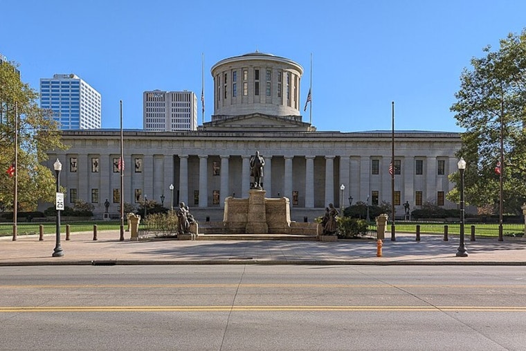 Ohio Nurses Storm Statehouse Over 'Dangerously Lean' Hospital Staffing